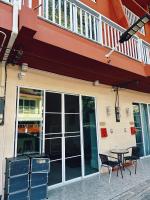 BeHome and Hostel - B&B