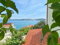 Apartment mit Terrasse