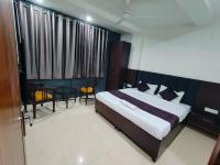 B&B Neu-Delhi - Hotel Starline Residency Jahangirpuri Delhi - Bed and Breakfast Neu-Delhi