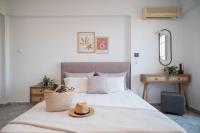 Villa Spiros II Apartments & Studios 50m From Center 300m From Laganas Beach Ideal For Families And Groups - Chambres d'hôtes Laganás