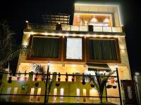 B&B Greater Noida - Crescent Inn - Bed and Breakfast Greater Noida