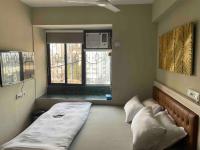 B&B Mumbai - 1 Bedroom Studio Apartment- Close to BKC - Bed and Breakfast Mumbai
