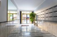 LE FRANCE-MASSENET AP3015 by Riviera Holiday Homes - B&B