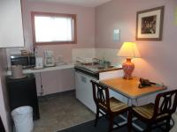 Queen Room with Queen Bed and Double Bed