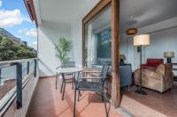 Home2Book Spacious & Bright Apt in Las Palmas City - B&B Las Palmas de Gran Canaria