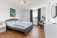 B&B Saarbrücken - Schicke zentrale Maisonette-Wohnung mit City-View - Bed and Breakfast Saarbrücken