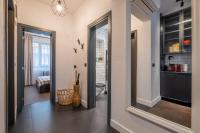 SOHO 13 - Black & White - B&B