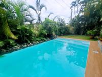 Joao Di Lisboa - Centre St Pierre - Piscine - Chambres d’hôtes Saint-Pierre