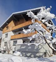 Flo's Apartment - Bed and Breakfast Grossarl