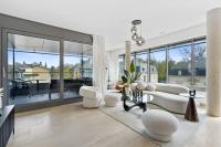 Elegant 2BR with Balcony in Ville Haute Center - B&B Lussemburgo