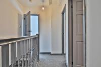 Freckleton House in Town Centre, near Blackpool, Sleeps 6, Free Parking - By NMB Property - Chambres d’hôtes Kirkham