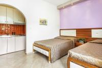 Studio (2 Adults) - Ground Floor