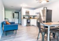 Indian Point Condo #18 at Tribesman Resort on Table Rock Lake near Silver Dollar City, Branson - B&B