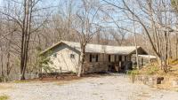 Little Smokys Retreat , 5 Bedroom , Only 10 min to Gatlinburg and Pigeon Forge! - B&B