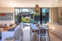 Wavesong - Coast & Country - Bed and Breakfast Onetangi