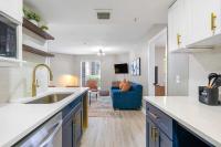 Modern Urban Oasis in Prime Buckhead Atlanta - B&B