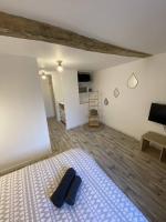 Maison village rénovée tout équipée - Chambres d’hôtes