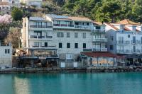 Apartman Katarina - Bed and Breakfast Stomorska