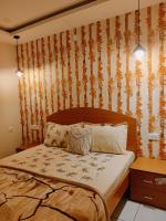 SerenestaybyHeyStudios - B&B Zerakpur