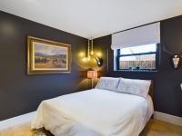 B&B Cheltenham - La Cassa Rossa Pittville Central Parking Modern Wifi - Bed and Breakfast Cheltenham