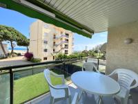 Apartamento con piscina y parking en Cambrils Park 104B - INMO22 - Ferienwohnung Cambrils