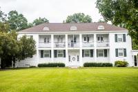 Chic 1 Bed Condo with Pool, Hot Tub, and Parking Near Downtown Mobile - Ferienwohnung