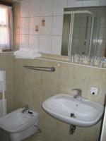 Appartamento con 2 Camere da Letto e Balcone