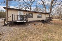 Quaint Cabin, short drive to Silver Dollar City - B&B