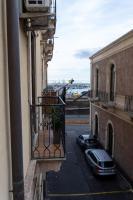 Molo di Levante - B&B Catania