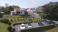 Apartamentos Viñas - B&B Santillana
