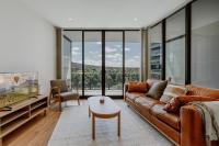 B&B Canberra - Center 1-Bed with Gym, BBQ and Stunning Views - Bed and Breakfast Canberra