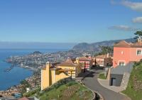 Villa Gasparini Palheiro Village by Holiday Rental Madeira - B&B