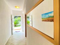 Appartamento con 2 Camere da Letto, Balcone e Vista mare