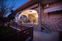 Dimitras Apartments - B&B