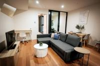 B&B Canberra - Braddon 1BR Apt, WiFi, Secure Parking, AMAZING LOCATION - Bed and Breakfast Canberra
