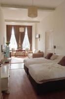 Chambre Lits Jumeaux avec Salle de Bains Privative