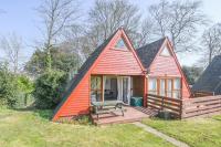 B&B Kingsdown - FRONTLINE Stylish Coastal Chalet 11 with Sea Views - Bed and Breakfast Kingsdown