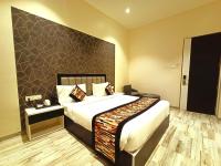 Deluxe Double Room (2 Adults + 1 Child)