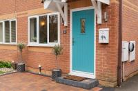 Chester Greenway House - Ideal 1 Bedroom Home, EV Charger & Parking - Sleeps 4 - Ferienwohnung