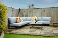 Modern & stylish seaside family home - B&B Chichester