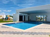 Moderna casa amueblada en residencial privada - B&B