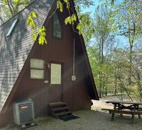 A-Frame Cabin #4 on Patoka Lake in Southern Indiana - B&B