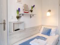 Small Twin Room