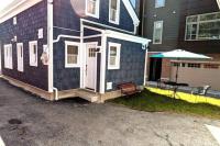 Walkable Elmwood Cottage, No Chores 2Bath 2BR 2Car - B&B Buffalo