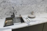 Сomfortable apartment in the central square - Ferienwohnung Öskemen