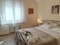 Apartamento de 1 dormitorio con vistas al jardín