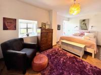 Double or Twin Room with Private Bathroom