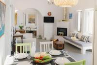 Pyrgos Trilogy Boutique Houses - Ampelos - Chambres d’hôtes Pýrgos
