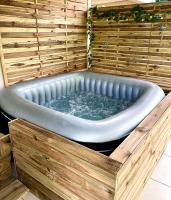 B&B Saint-Joseph - Appartement Le Colibri avec jacuzzi - Bed and Breakfast Saint-Joseph