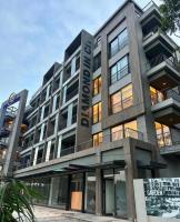 Diamond in City Luxury Suites - B&B Accra